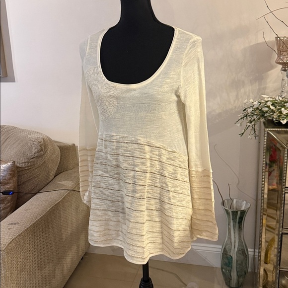 Desigual Cream Long Sleeve Women's Blouse size medium - Picture 4 of 8